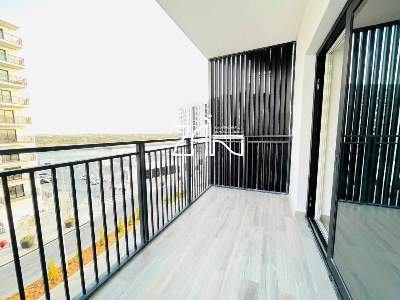 Chic and Cozy 1BR with Stunning Partial Canal View