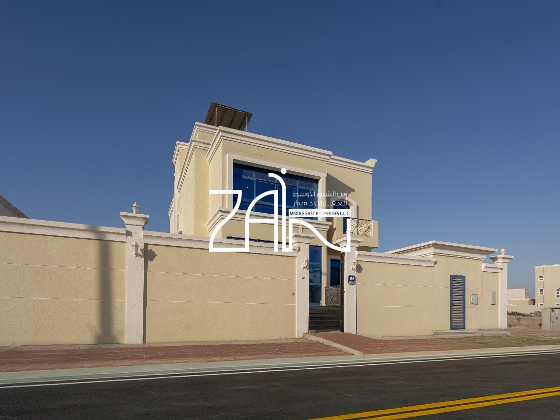 Spacious 5BR Modern Family Villa Peaceful Area